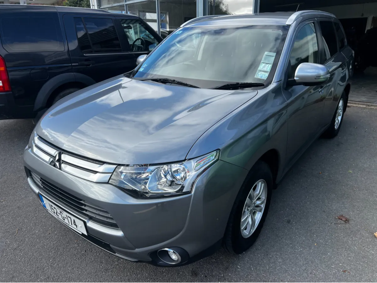 Mitsubishi Outlander 2.2 DID LOW KMS, NEW NCT, WAR - Image 4