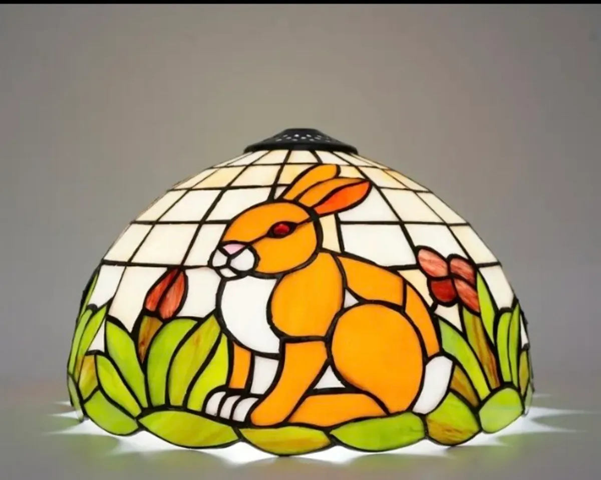 Rabbit stained glass lamp shade free postage - Image 1