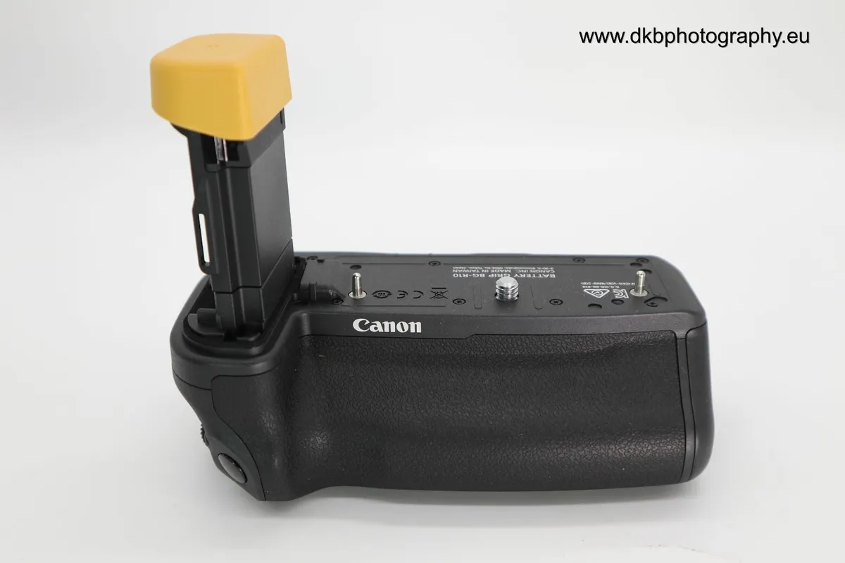 CANON BG-R10 BATTERY GRIP (EOS R5, R5C, R6, R6 II) - Image 4