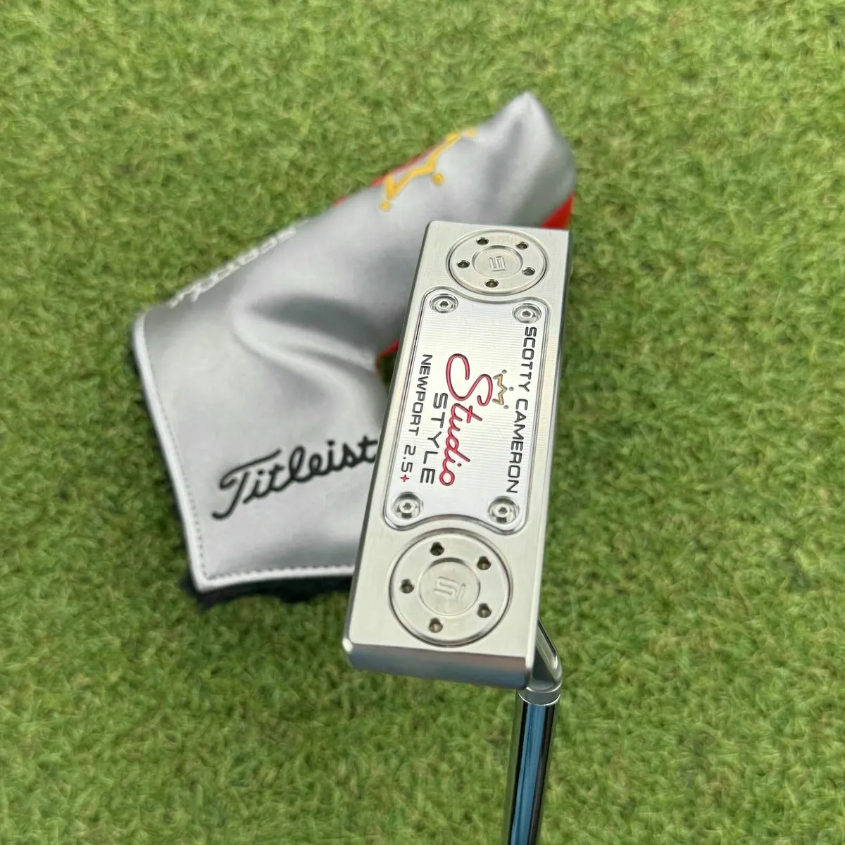 Scotty Cameron Studio Style Newport 2.5+ 2025 - Image 2