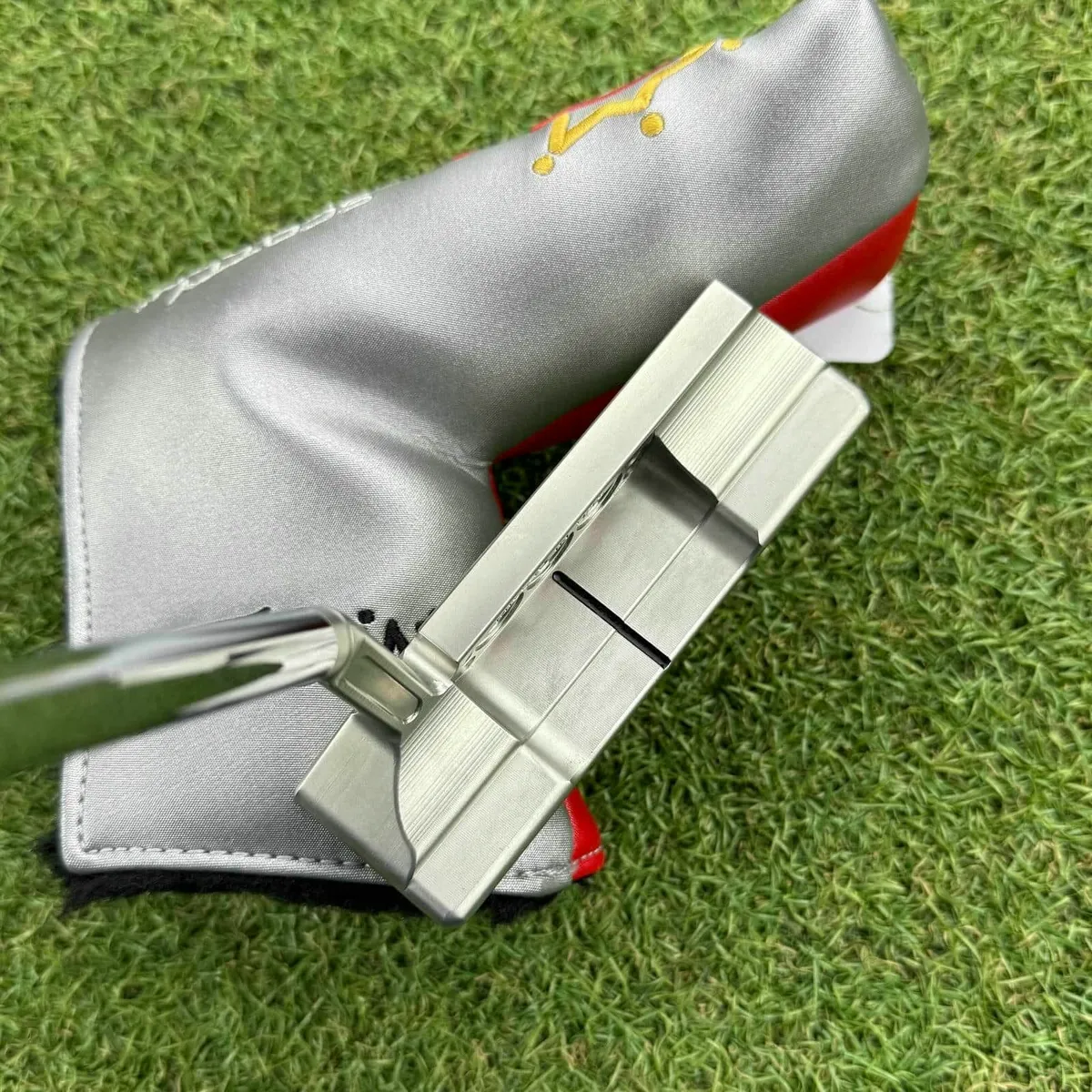 Scotty Cameron Studio Style Newport 2.5+ 2025 - Image 4