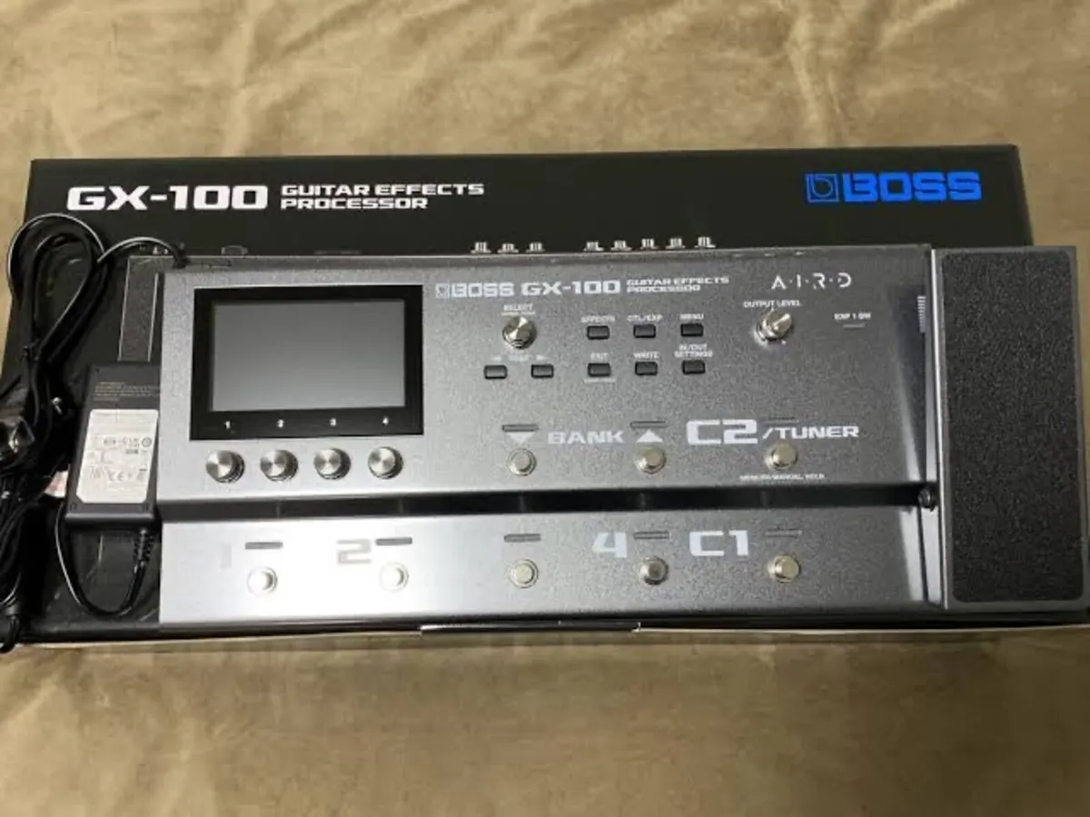 Boss GX 100 Guitar Multi Effects Processor - Image 2