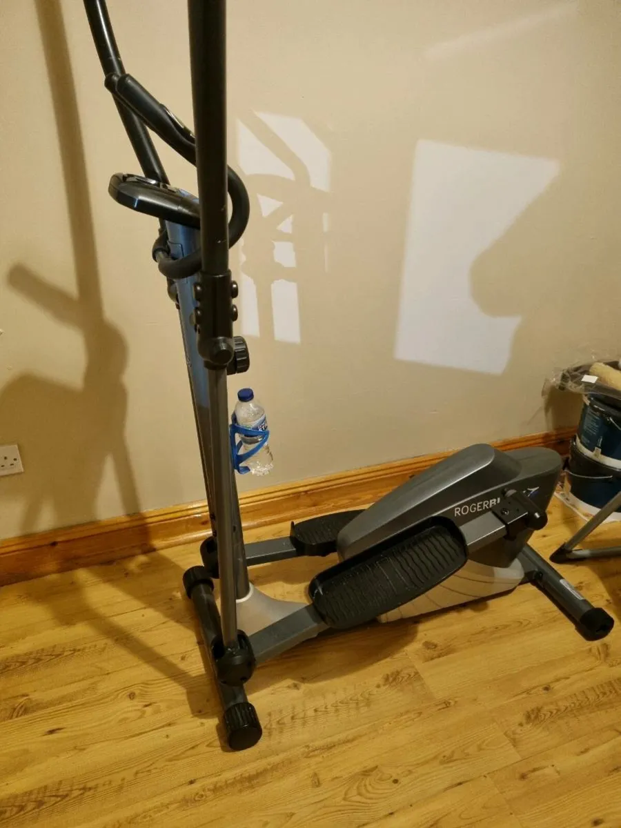Crosstrainer - Image 2