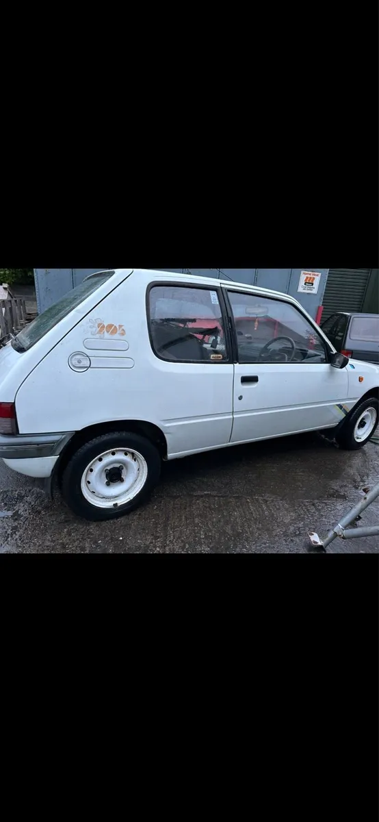 Peugeot 205 Rallye - Image 1