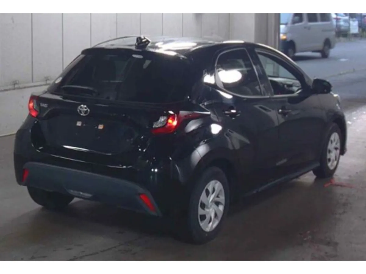 Toyota Yaris 1.0 Petrol Auto - Image 2