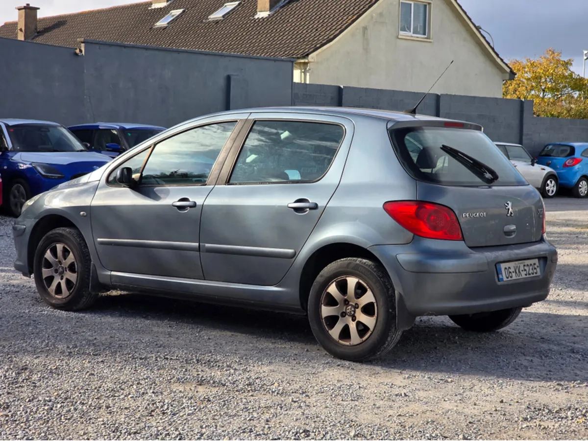 Peugeot 307 1.6 HDI S 90BHP 5DR - Image 4