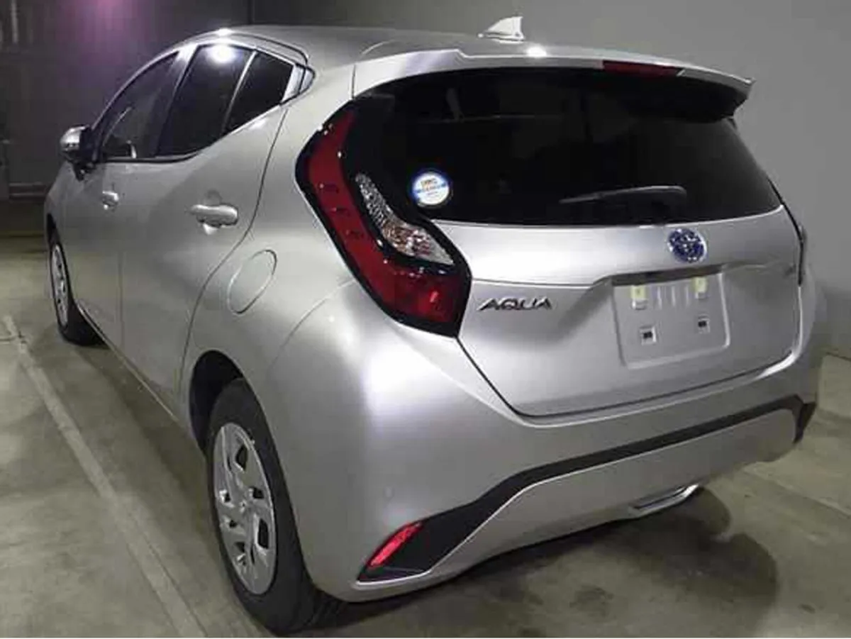 Toyota Aqua 1.5 Petrol Auto - Image 3
