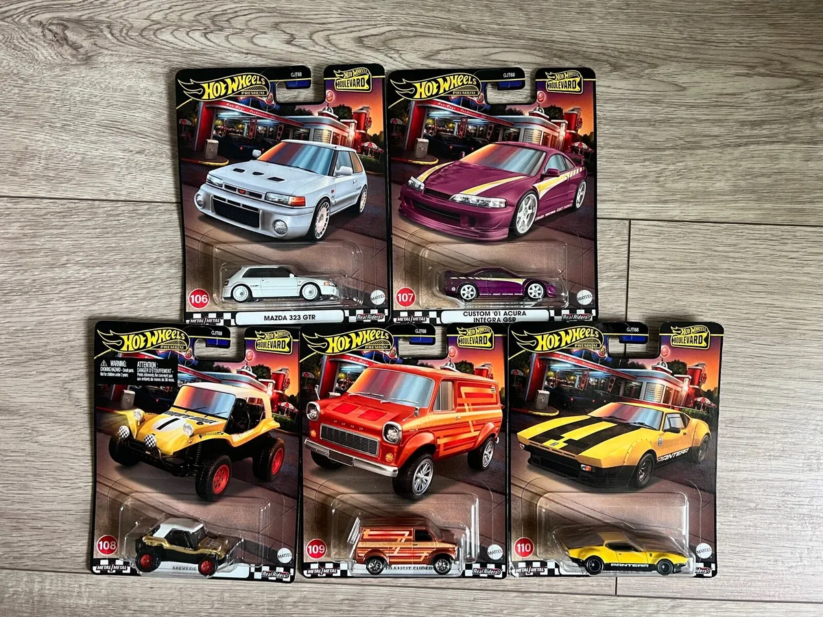 SET OF 5 HOT WHEELS premium boulevard