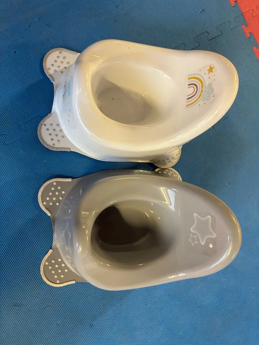 Free children’s potty x2 - Image 2