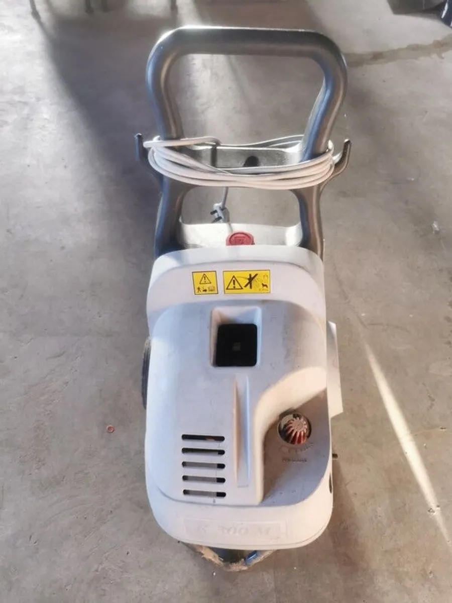 Comet pressure washer - Image 2