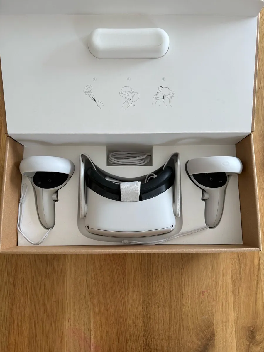Meta Oculus Quest 2 - Image 1