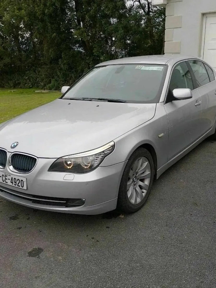 BMW 5-Series 2008 - Image 2