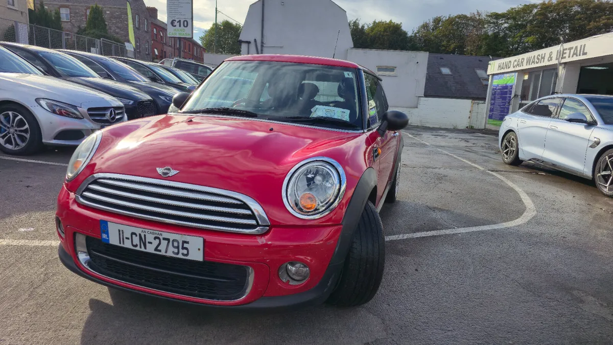 Trade car STARTS AND DRIVE FINE - Image 3