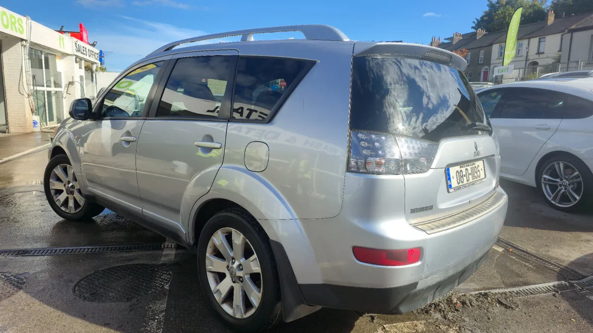 Trade car  starts and drive - Image 4