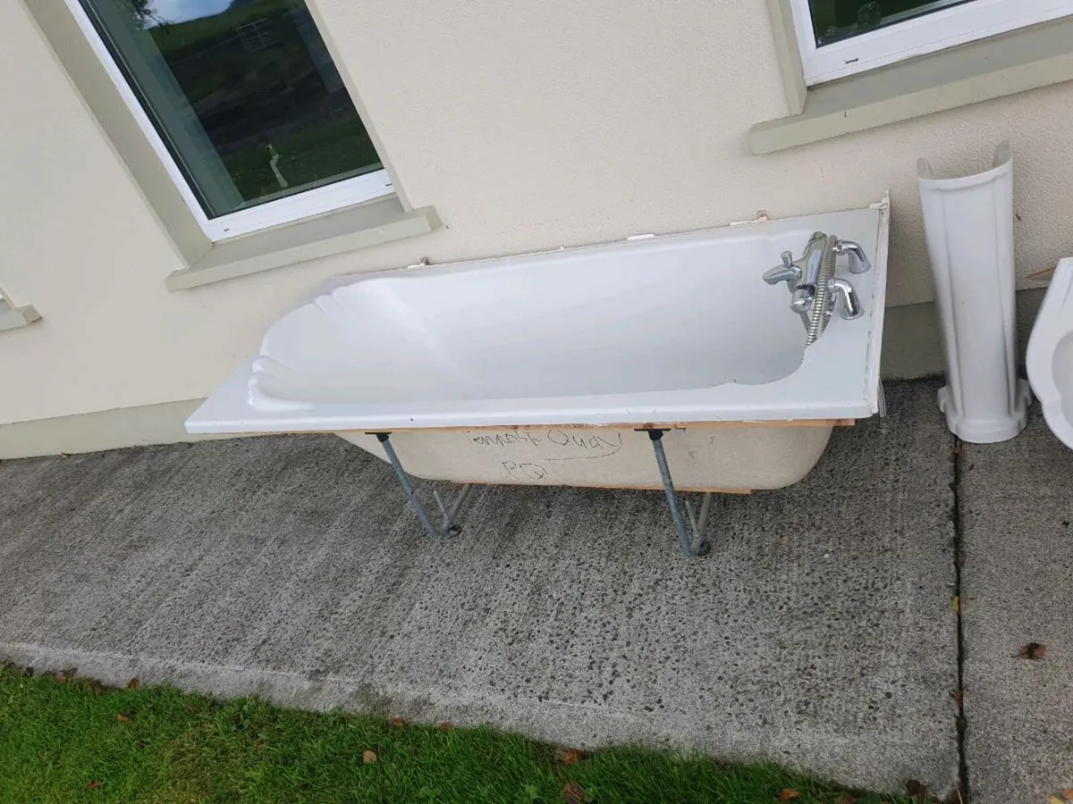 Bathroom - Image 1