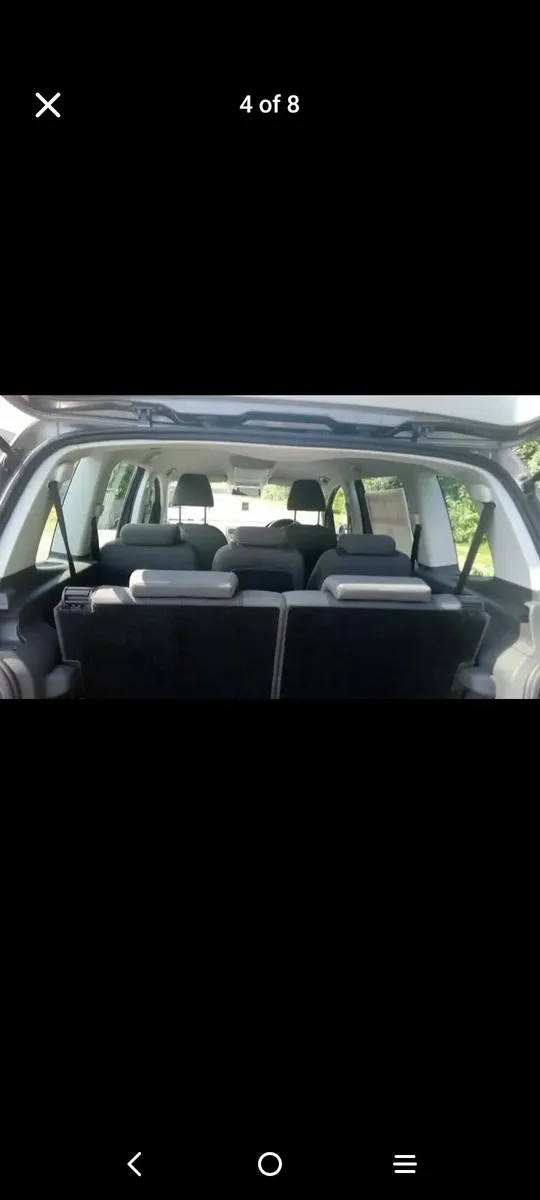 Volkswagen Touran 2013 - Image 4