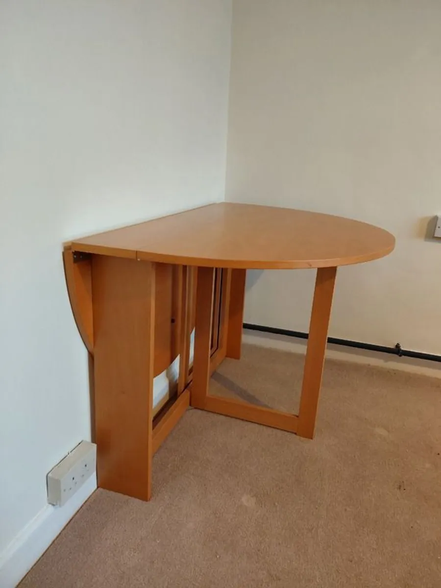 Birch Drop Leaf extendable table - Image 2