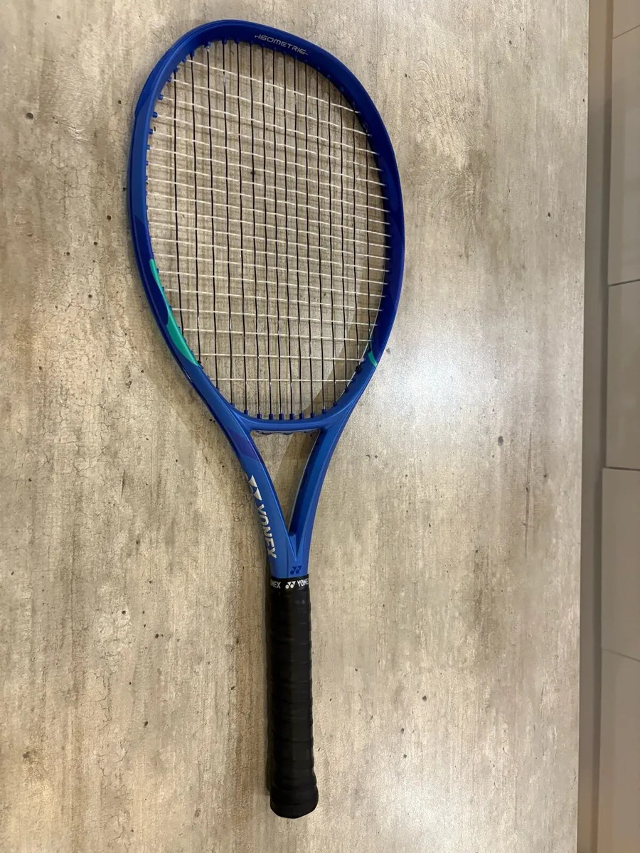 Yonex Ezone 100 Grip 2 - Image 1