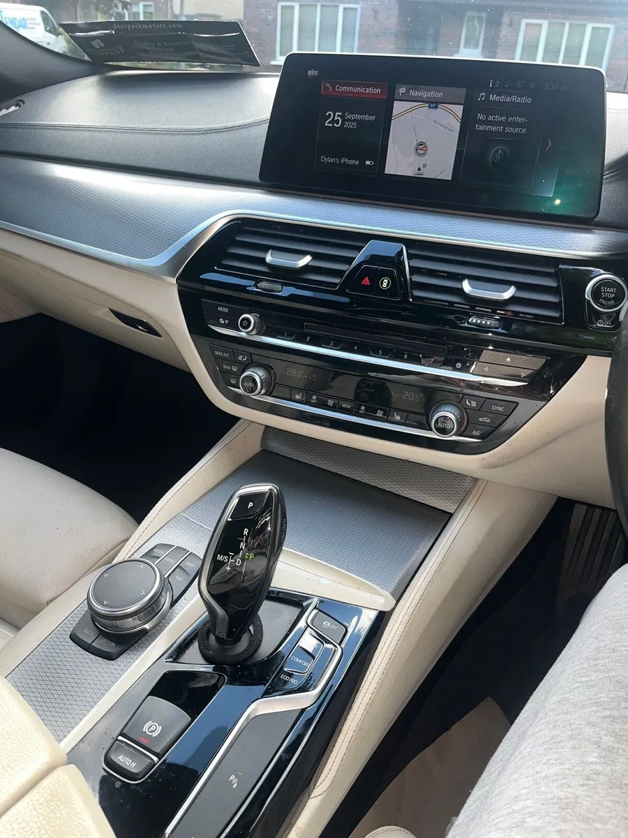 BMW 520d M Sport X Drive - Image 2