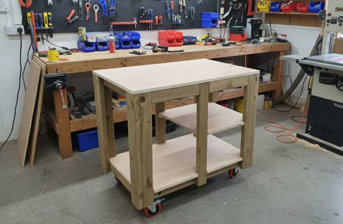 High Quality Mobile Workbenches For Sale - Image 3