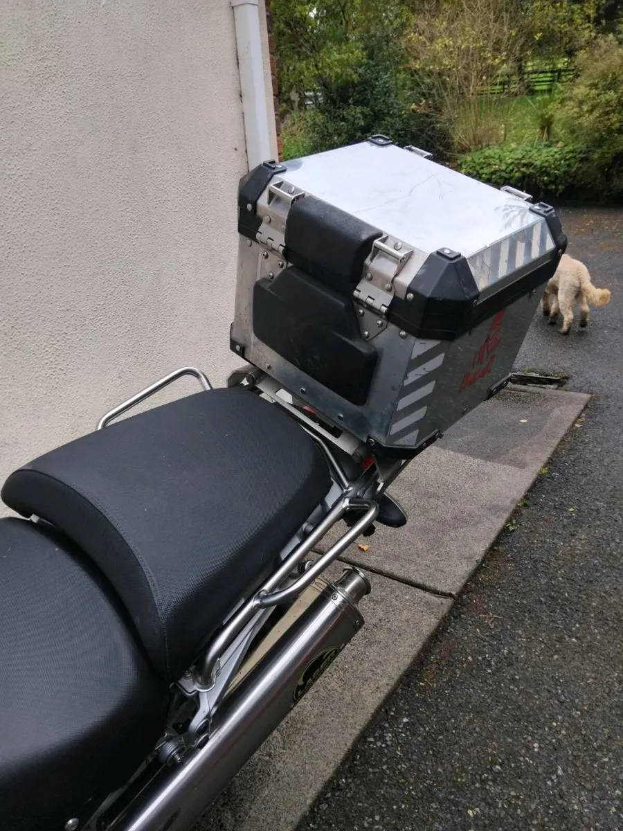 BMW  R1200GS MINT - Image 2