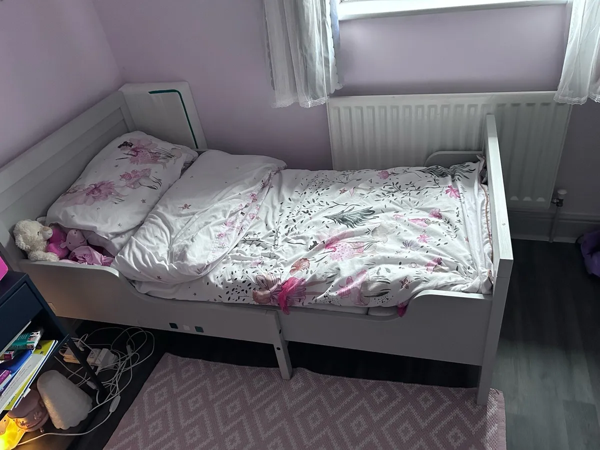 IKEA kids extendable bed