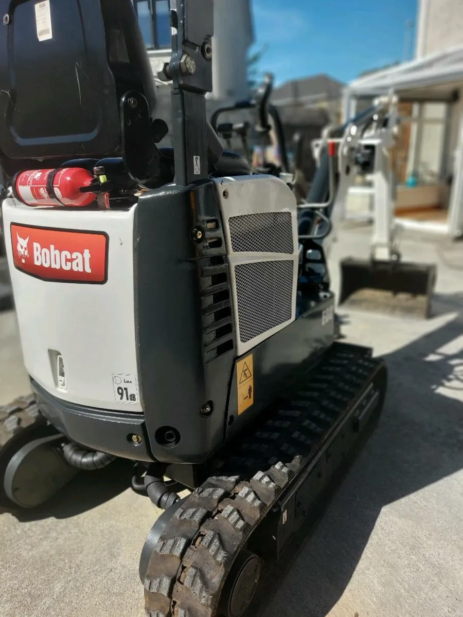 BOBCAT E08 1TONNE Mini Digger 2018 - Image 2