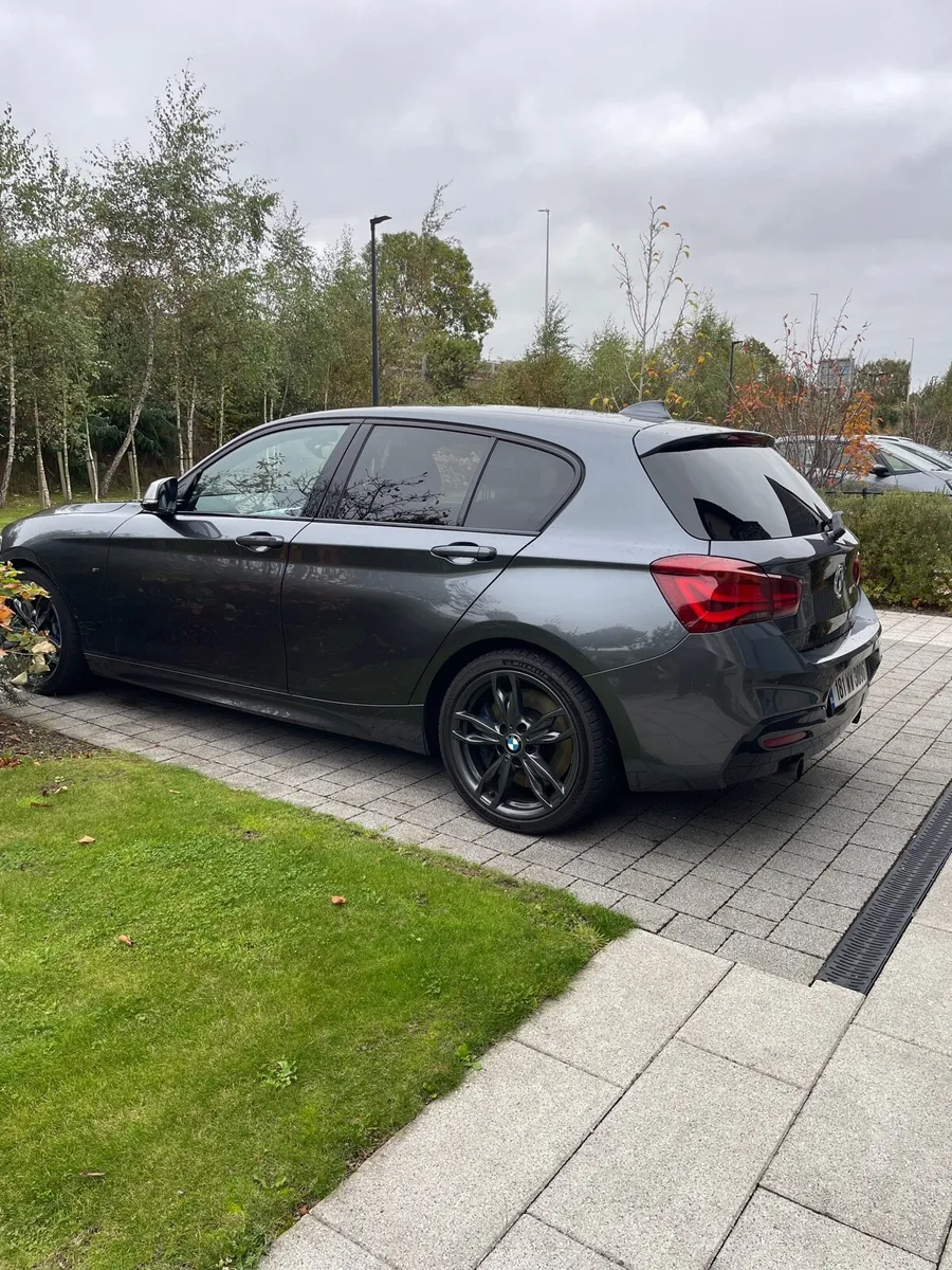 BMW M140i Shadow Edition - LSD / CarPlay - Image 4