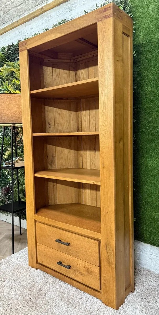 Solid oak display cabinet - Image 1