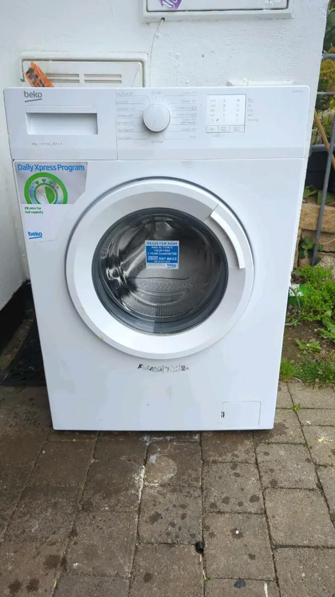 Washing machine - Image 1
