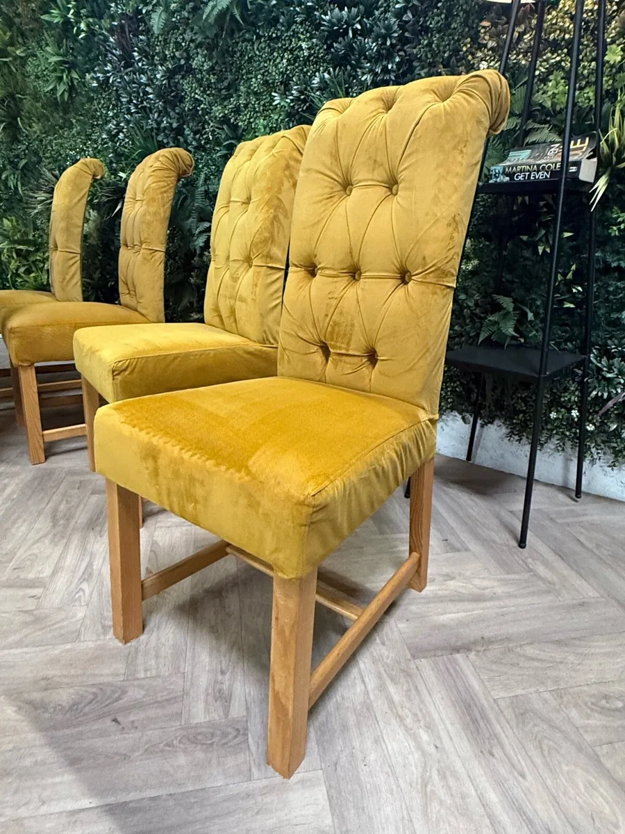 6 velvet dining chairs - Image 4