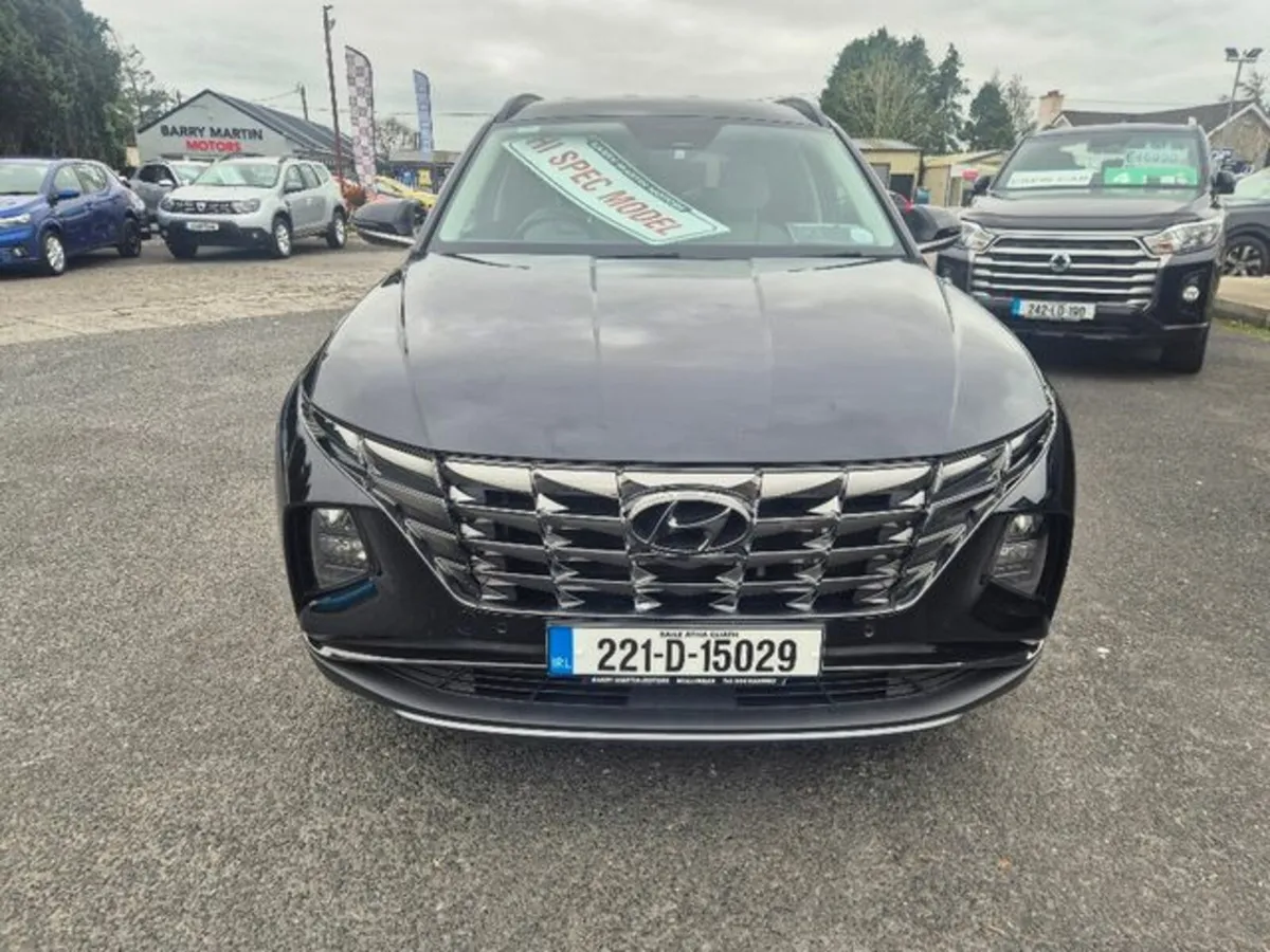 Hyundai Tucson Executive Plus 1.6CRDI Diesel 5DR - Image 2