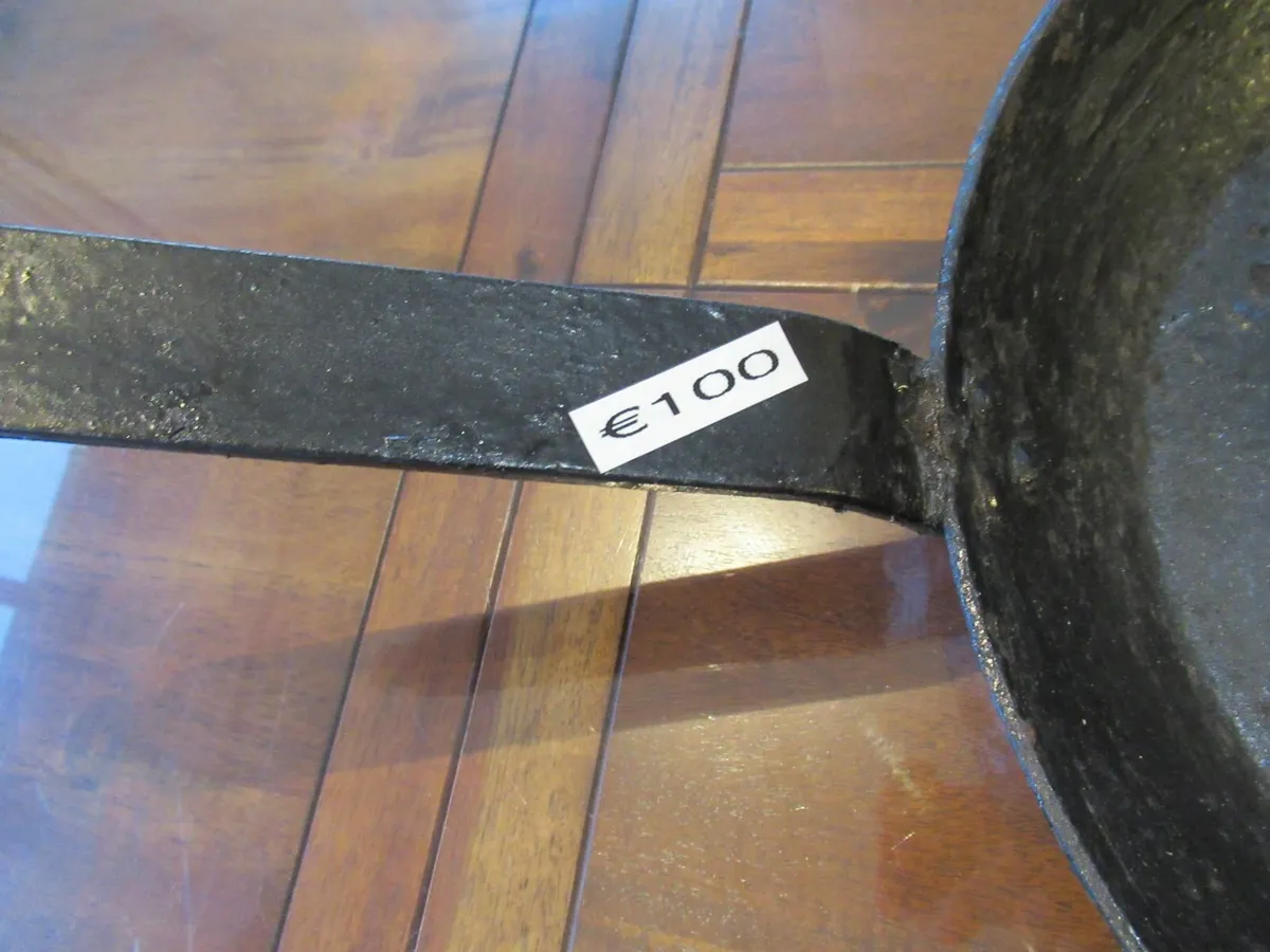 antique vintage pub cottage black skillet pan GIFT - Image 4