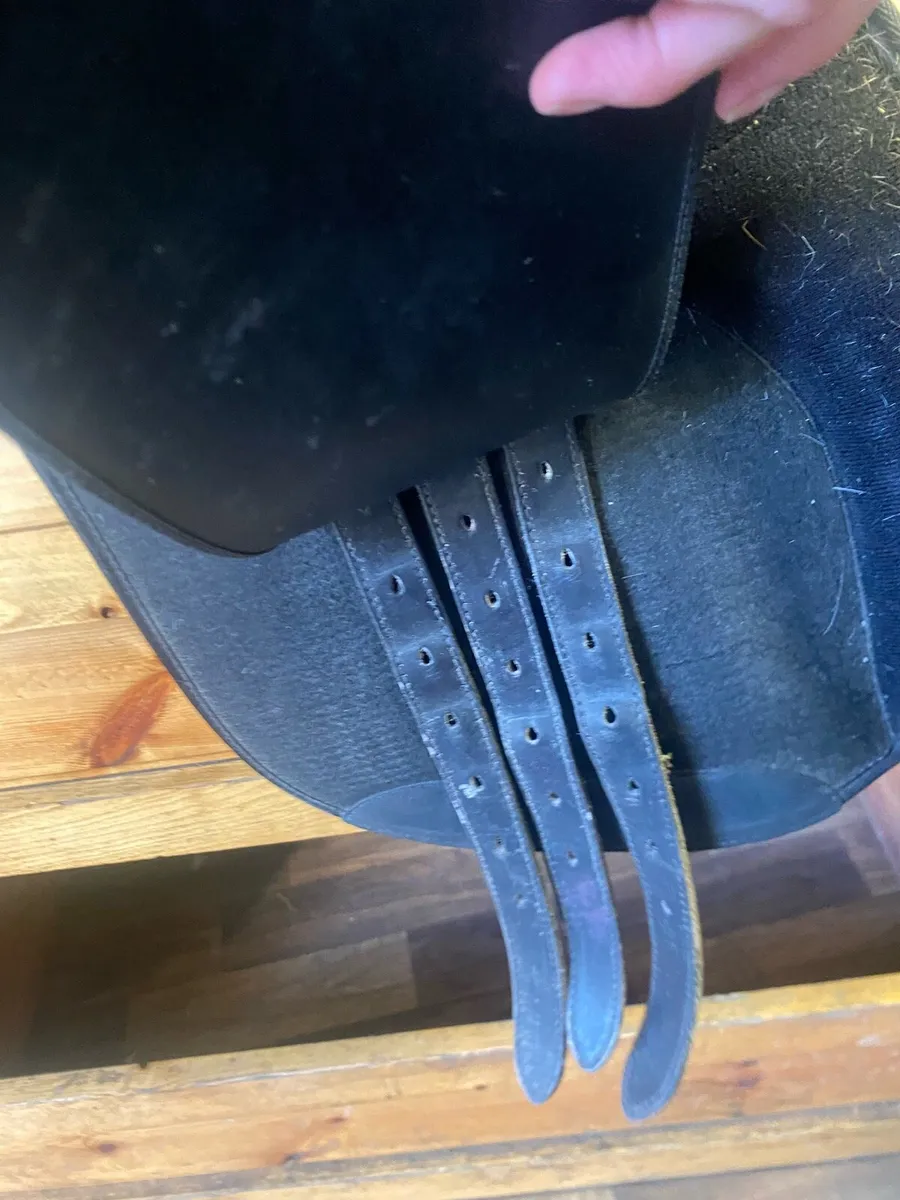 Wintec 2000 16.5 adjustable saddle - Image 3