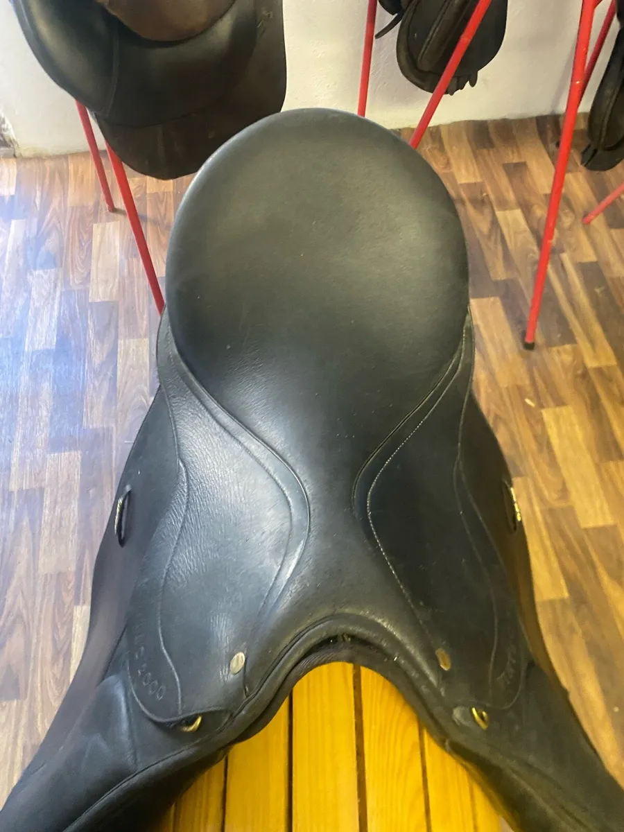 Wintec 2000 16.5 adjustable saddle - Image 4