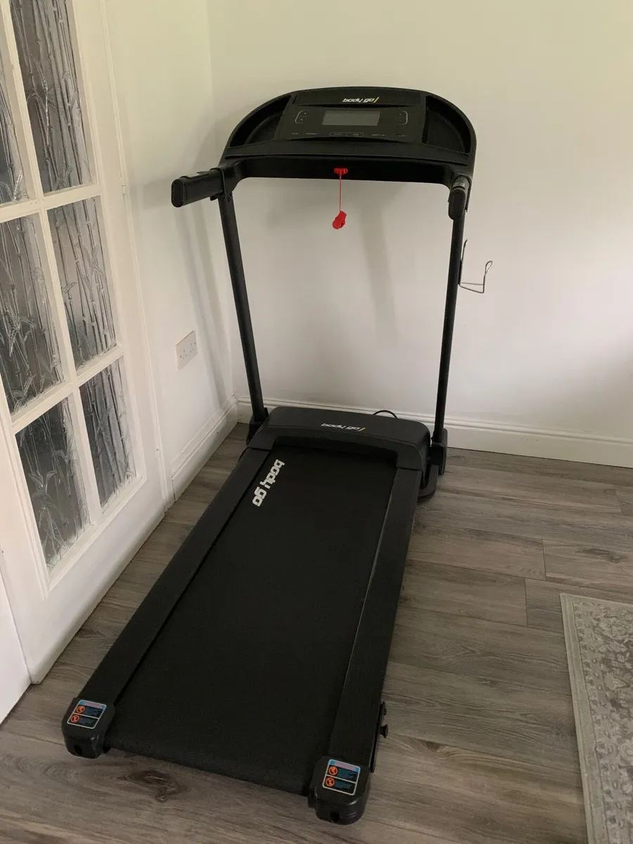 Treadmill - Image 1