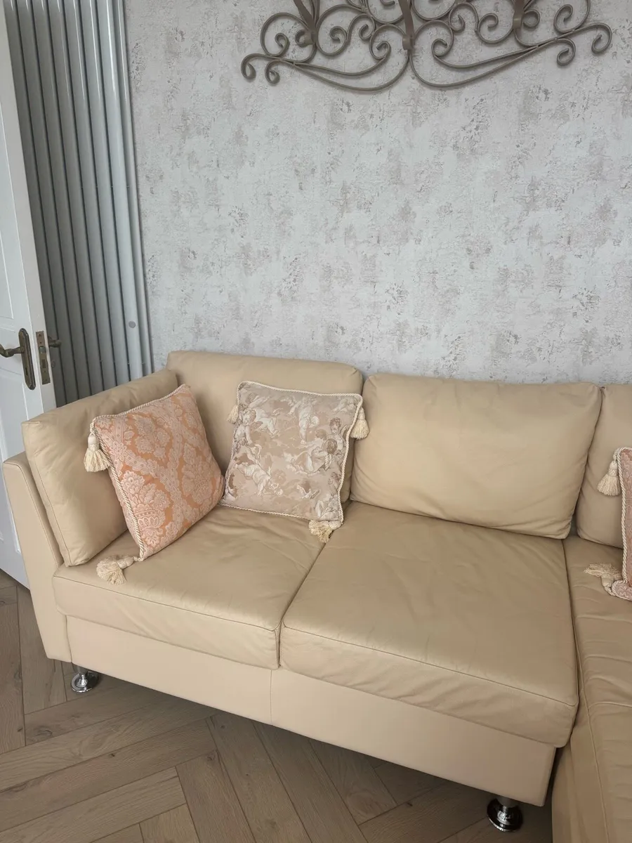 Sofa Cream leather corner - Image 2