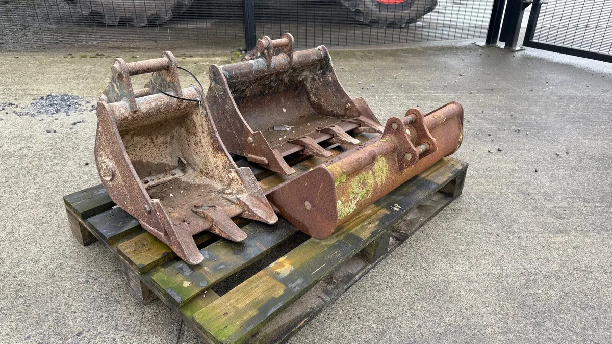 Mini Digger buckets - Image 2
