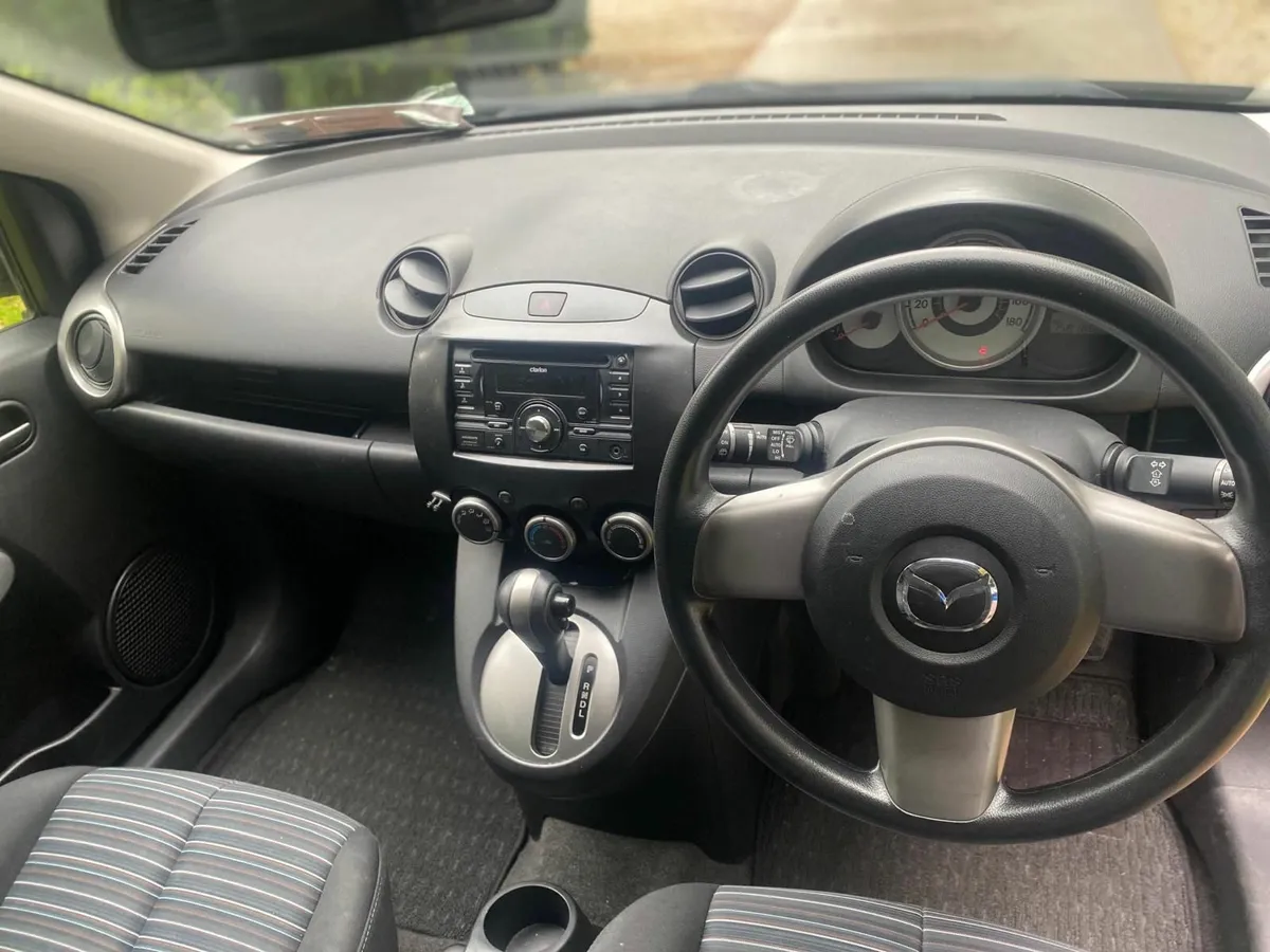 Mazda Demio 2009 - Image 2