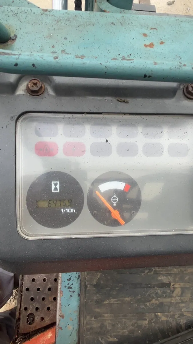 Nissan Gas 2.0Ton Forklift - Image 2