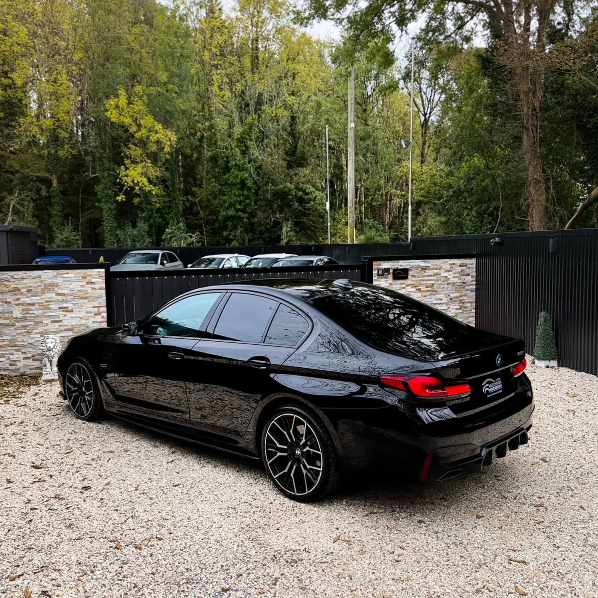 2022 (222)  BMW 530e M-SPORT  290BHP - Image 4