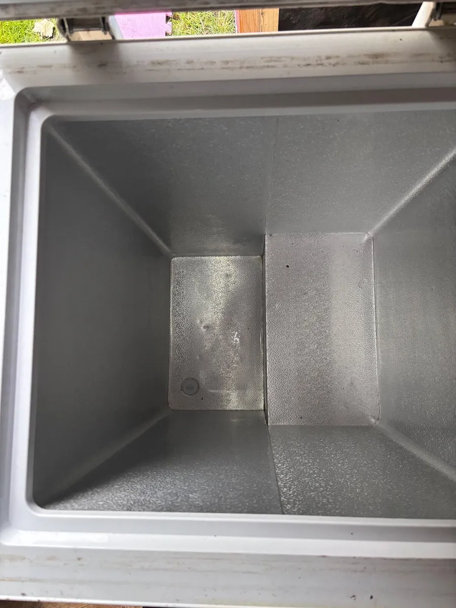 Freezer - Image 3