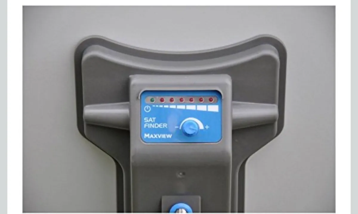 Maxview mobile Satelite system - Image 4