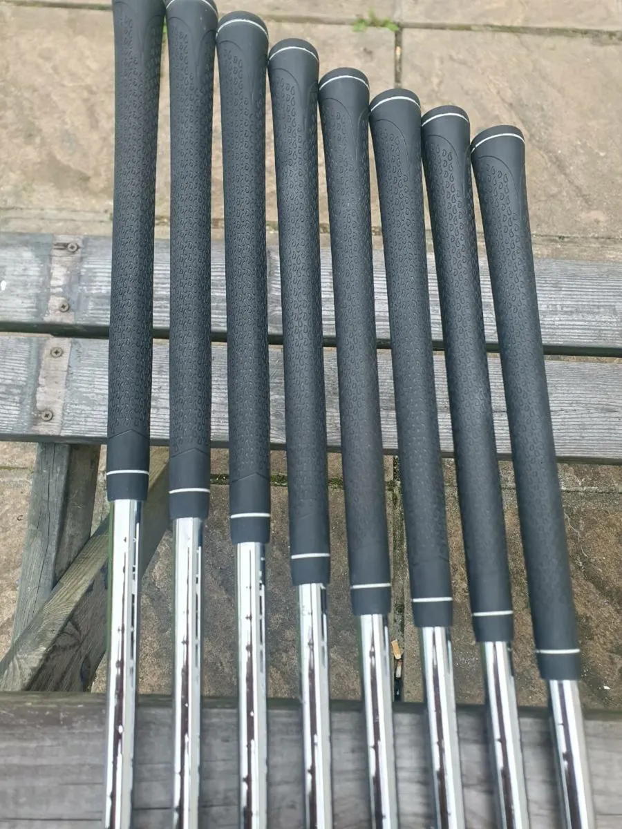 Ping g5 irons - Image 4