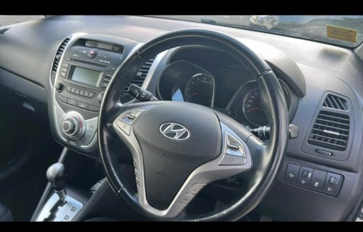 2015 Hyundai ix20  1,6 AUTOMATIC DELUXE - Image 2