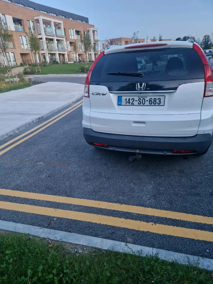 142 Honda crv - Image 3