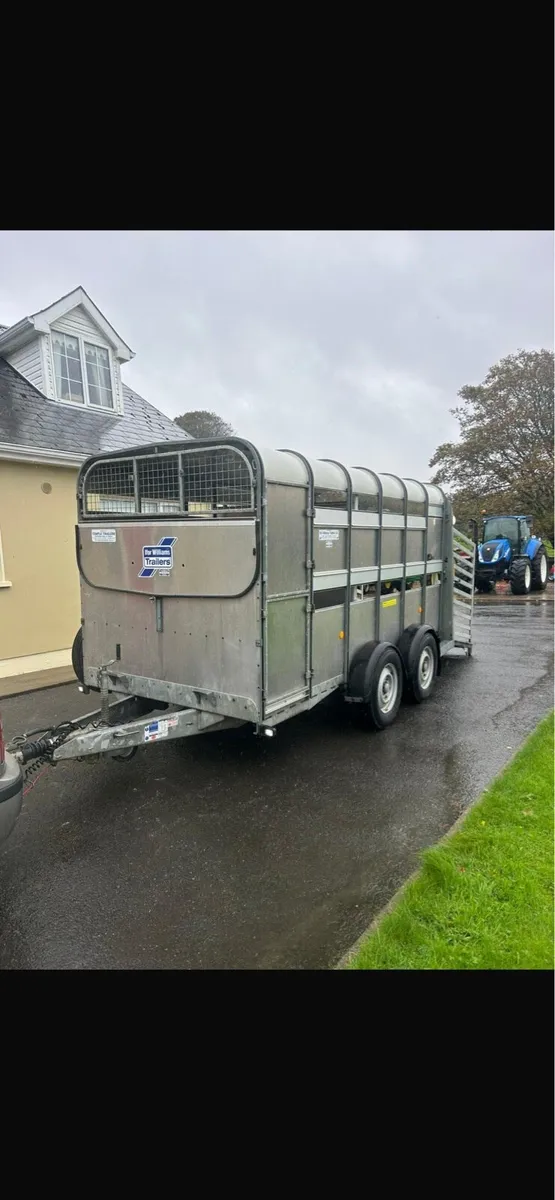Ifor Williams cattle trailer - Image 1