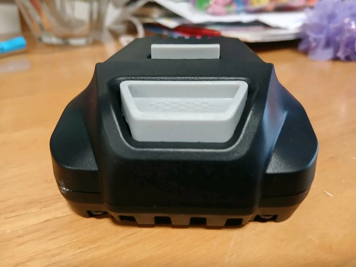 FERREX 20V BATTERIES X 4 NEW - Image 3