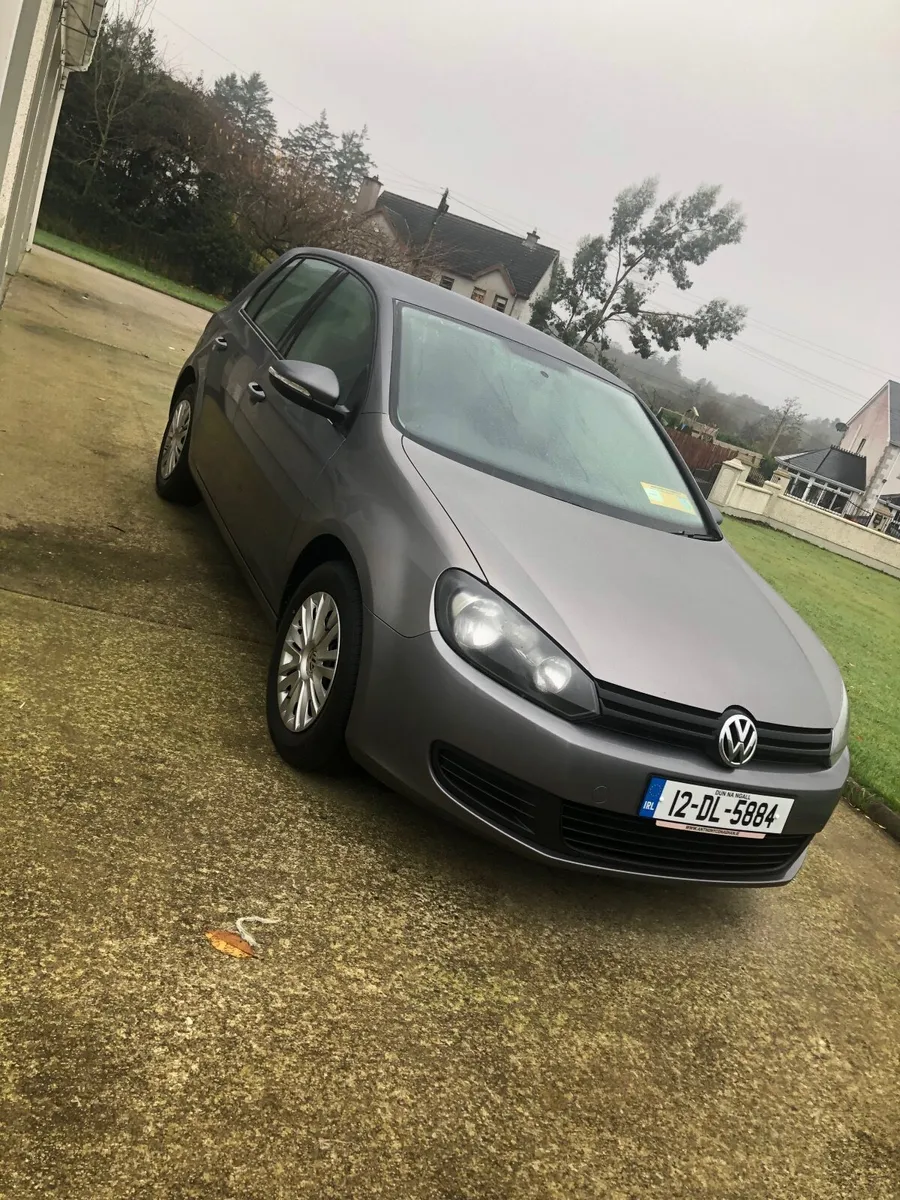 Volkswagen Golf 2012 - Image 1