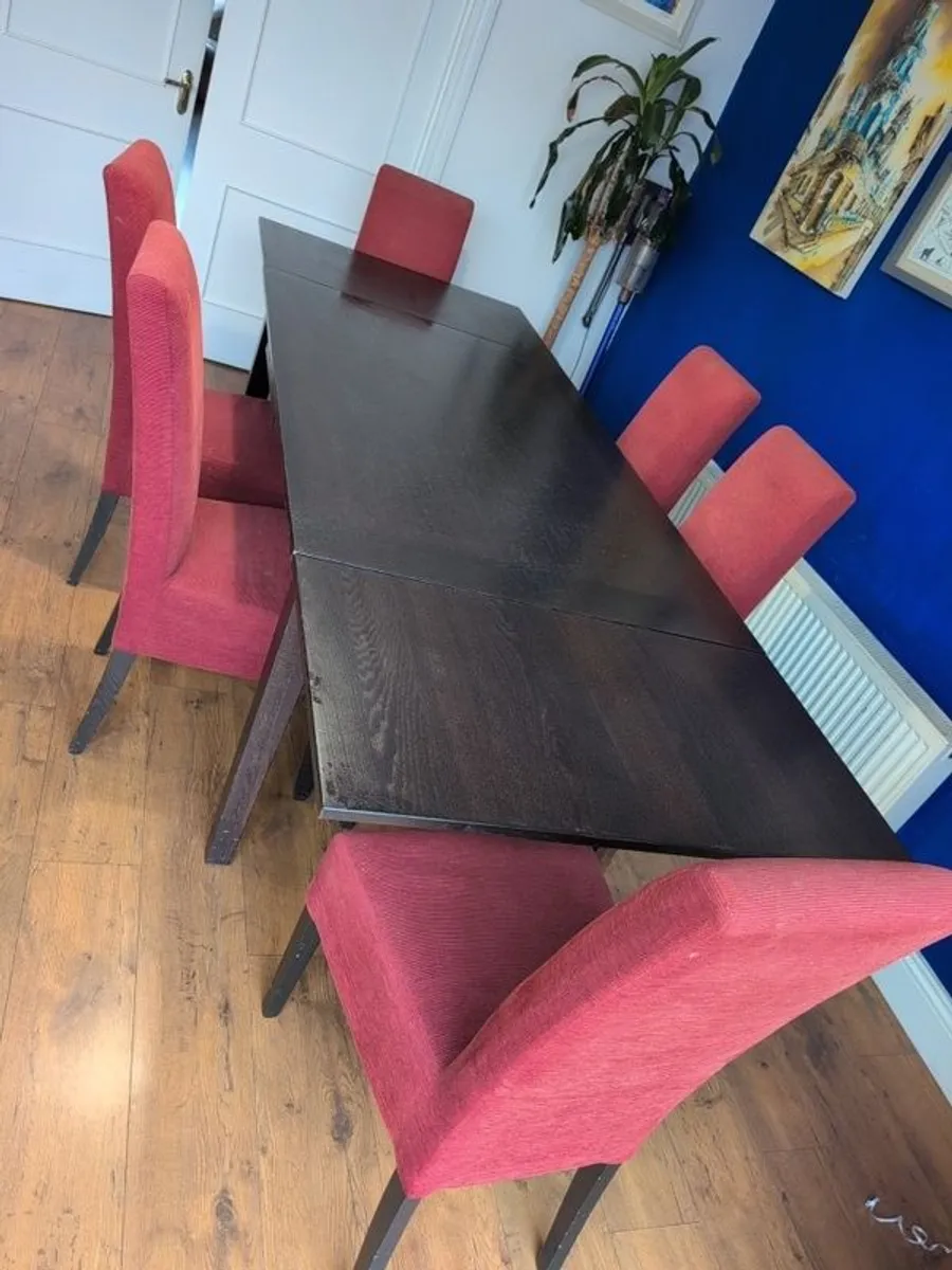 Kitchen table & chairs - Image 1